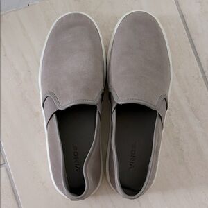 Vince woMen's gray Slip-On sneakers